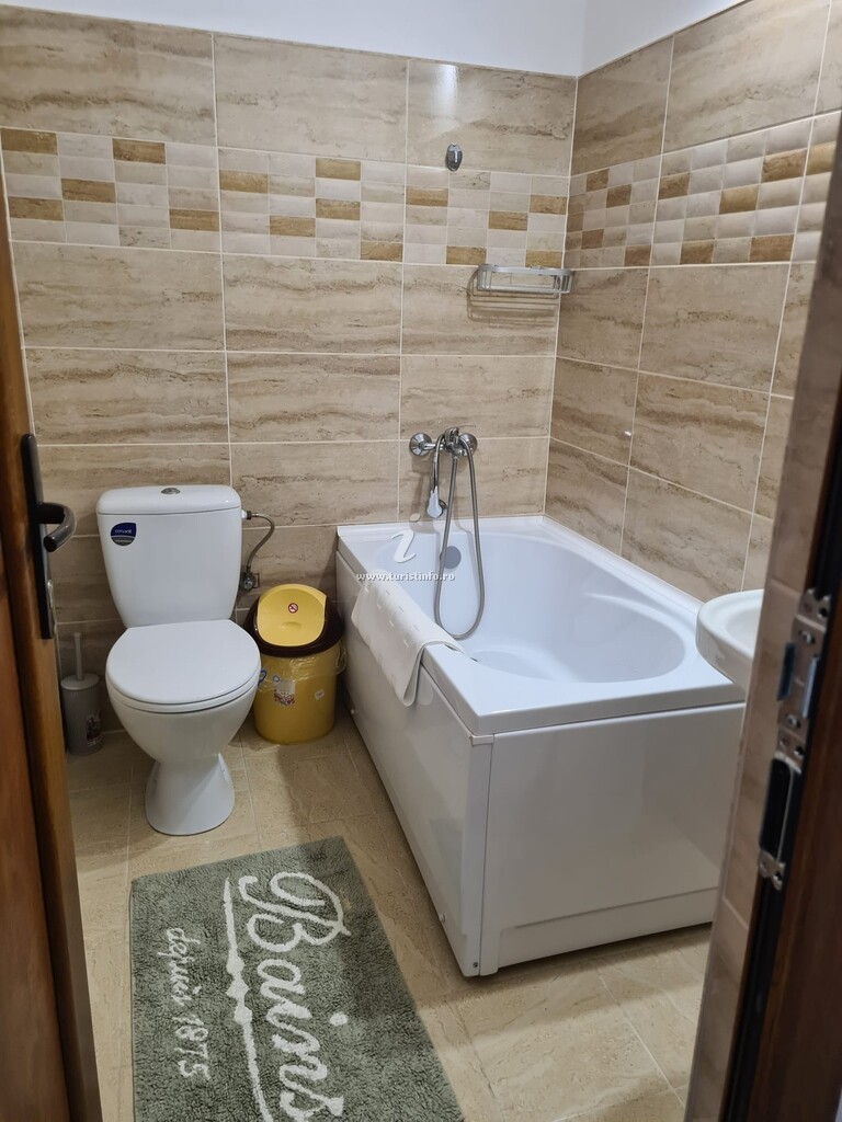 Camere de închiriat Casa Gina