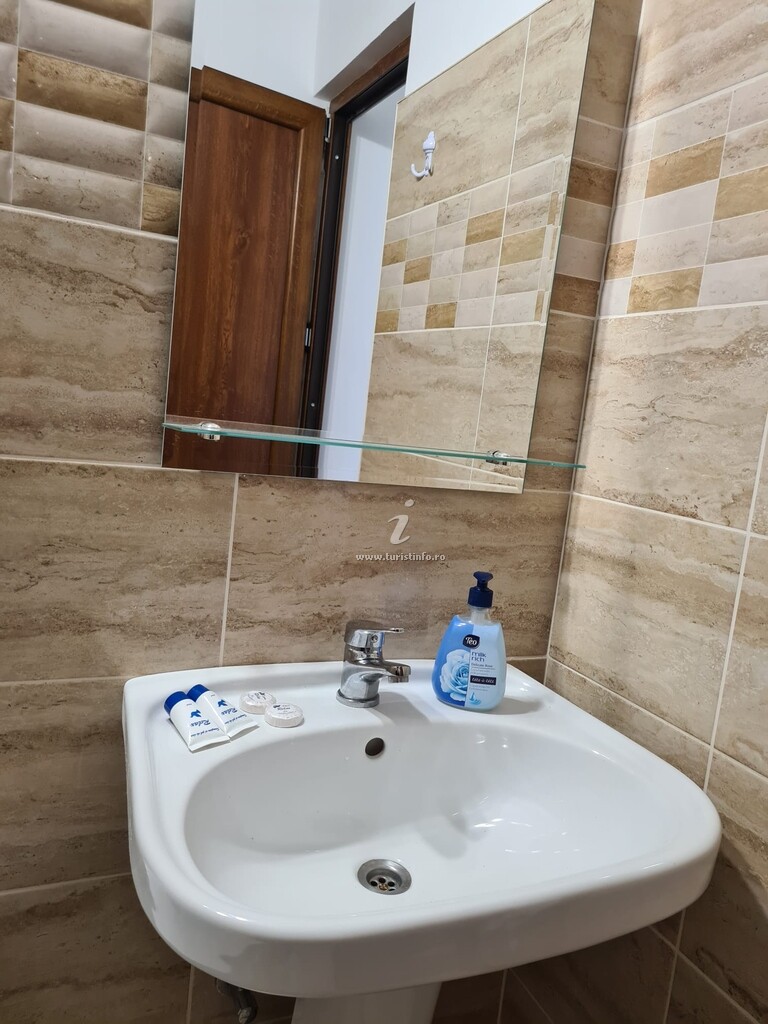Camere de închiriat Casa Gina
