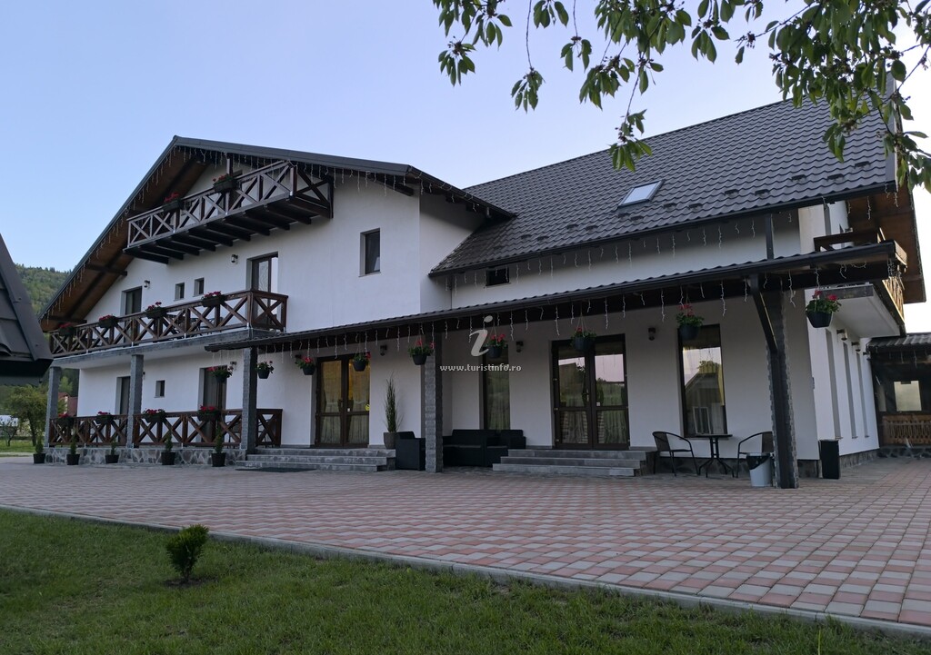 Pensiunea La Tei