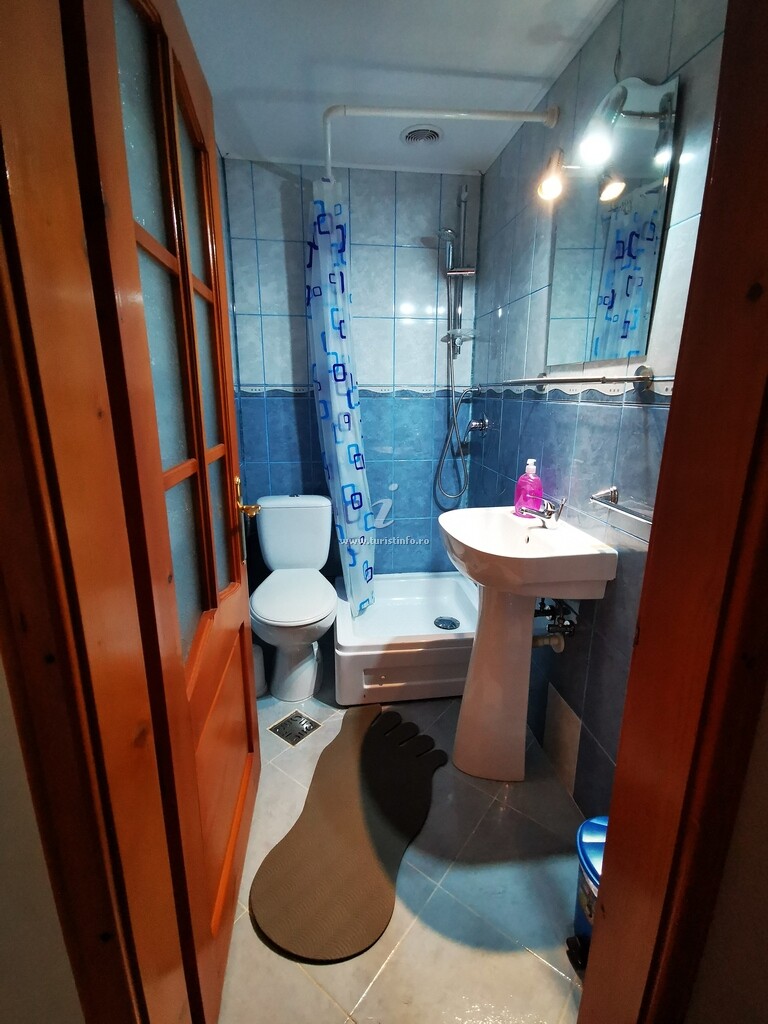 Casa Codrilor