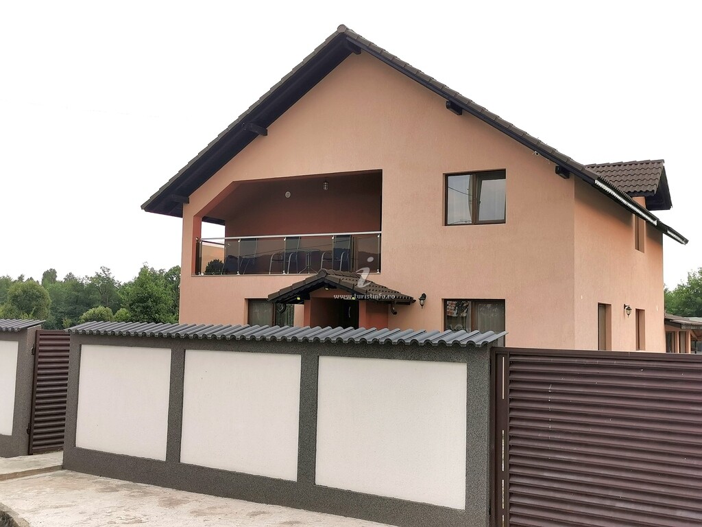 Pensiunea Fira