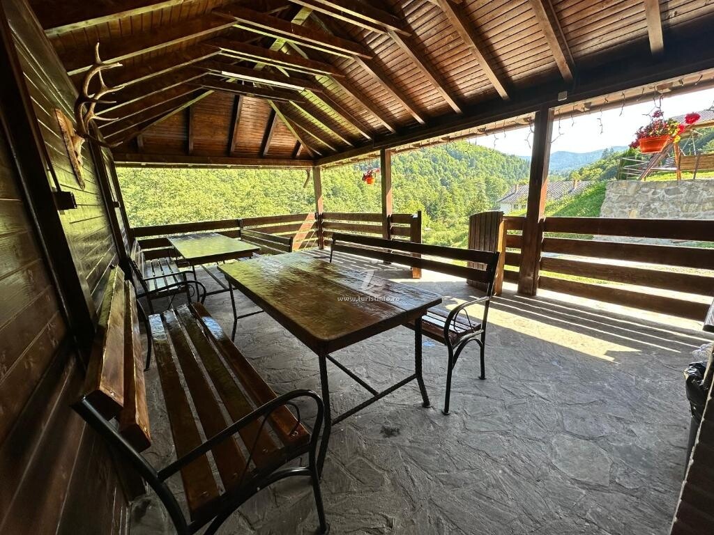 Cabana Zăvoarele