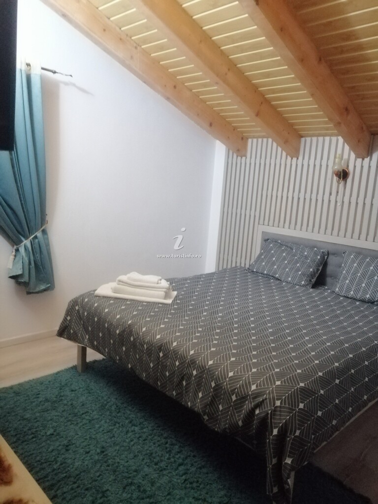 Camere de închiriat Casa Denis