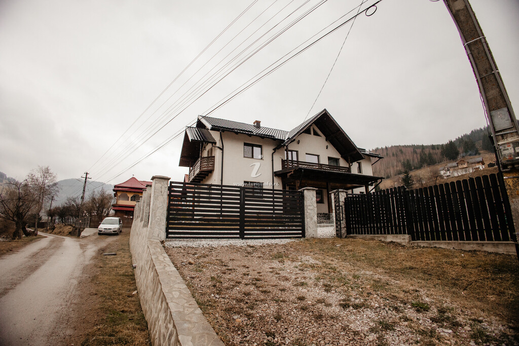 Camere de închiriat Boierița