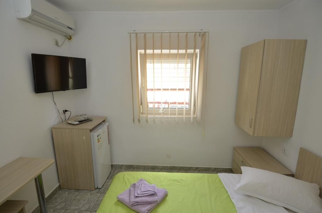 Vila Casa Dinu