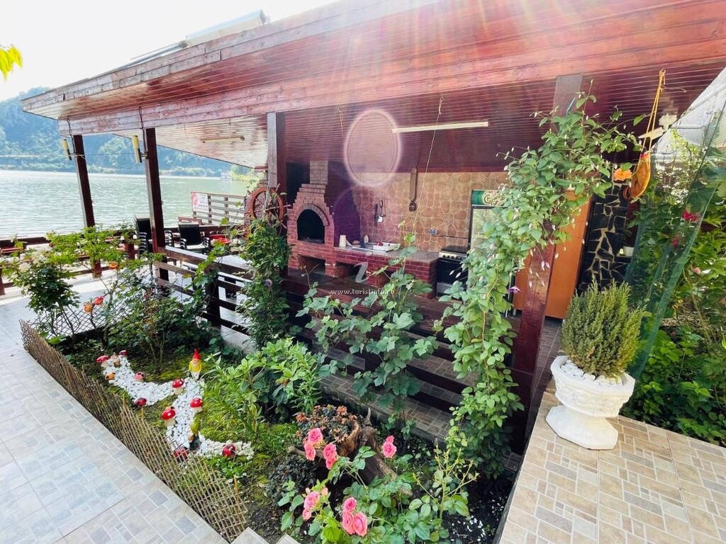 Casa Camelia