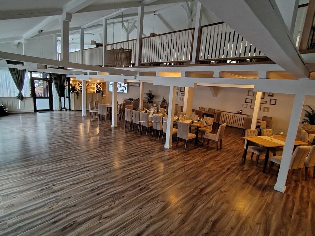 Camere de închiriat Forest Grill