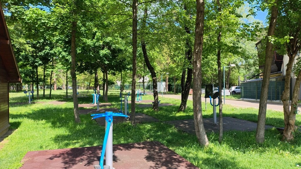 Camere de închiriat Forest Grill