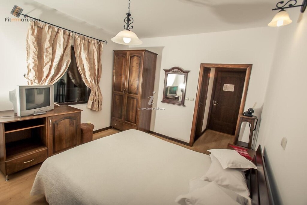 Hotel Ieremia Movilă