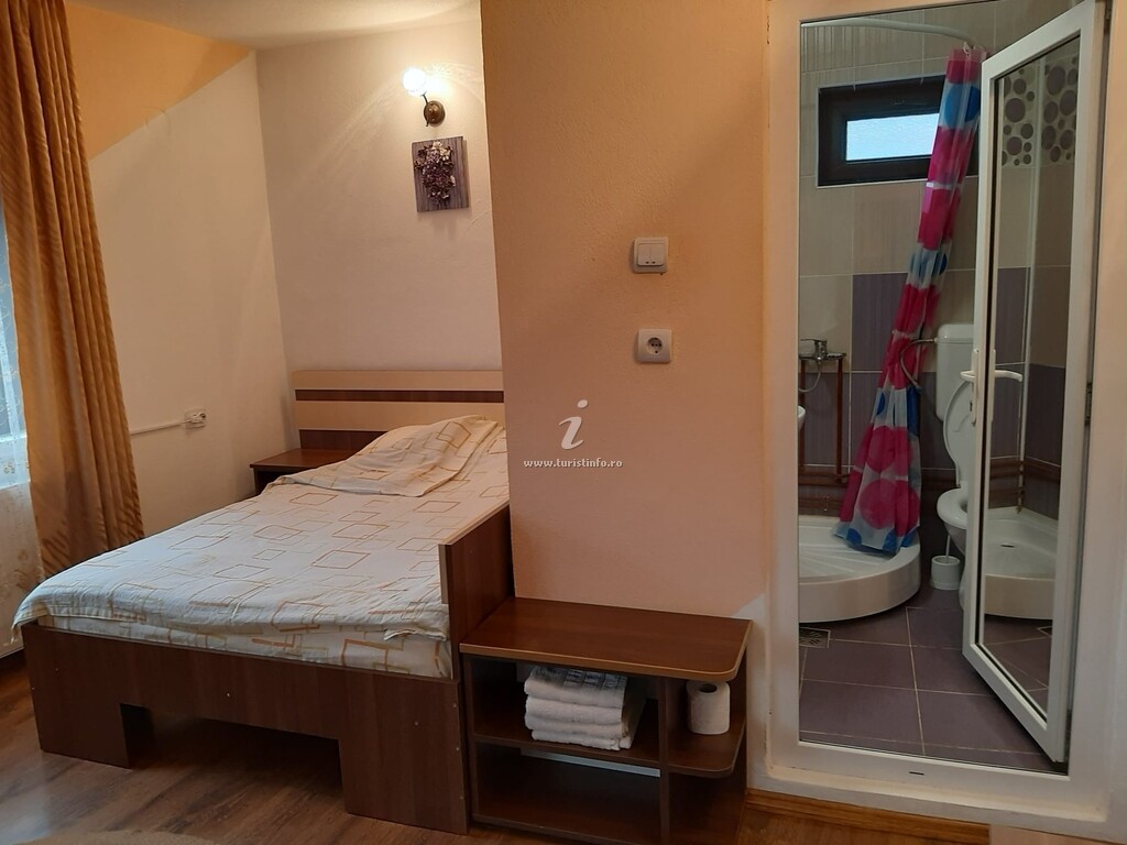Camere de închiriat Lip și Ely
