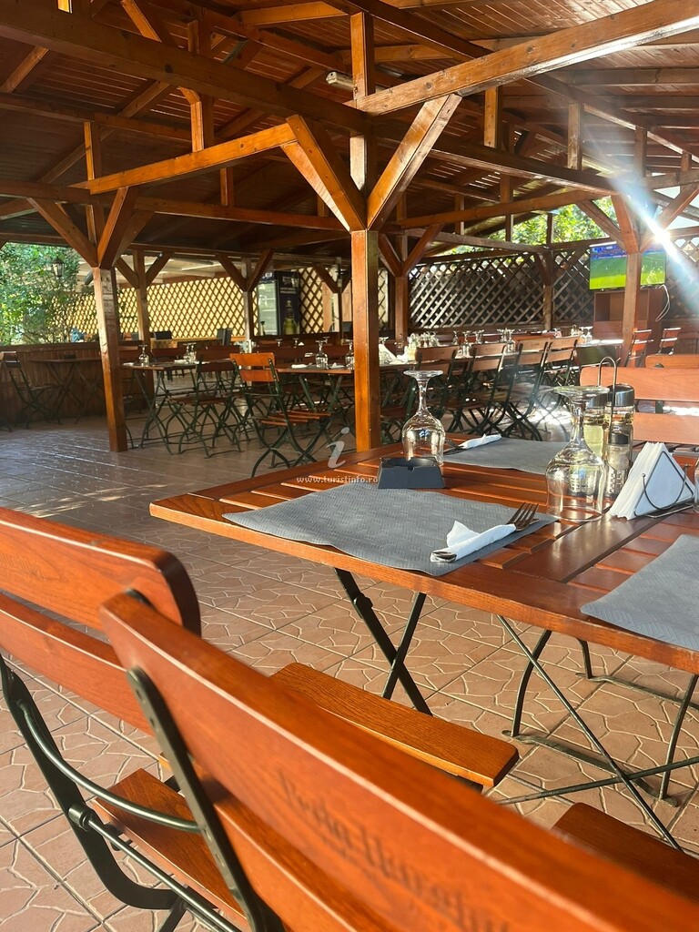 Hotel Sirius