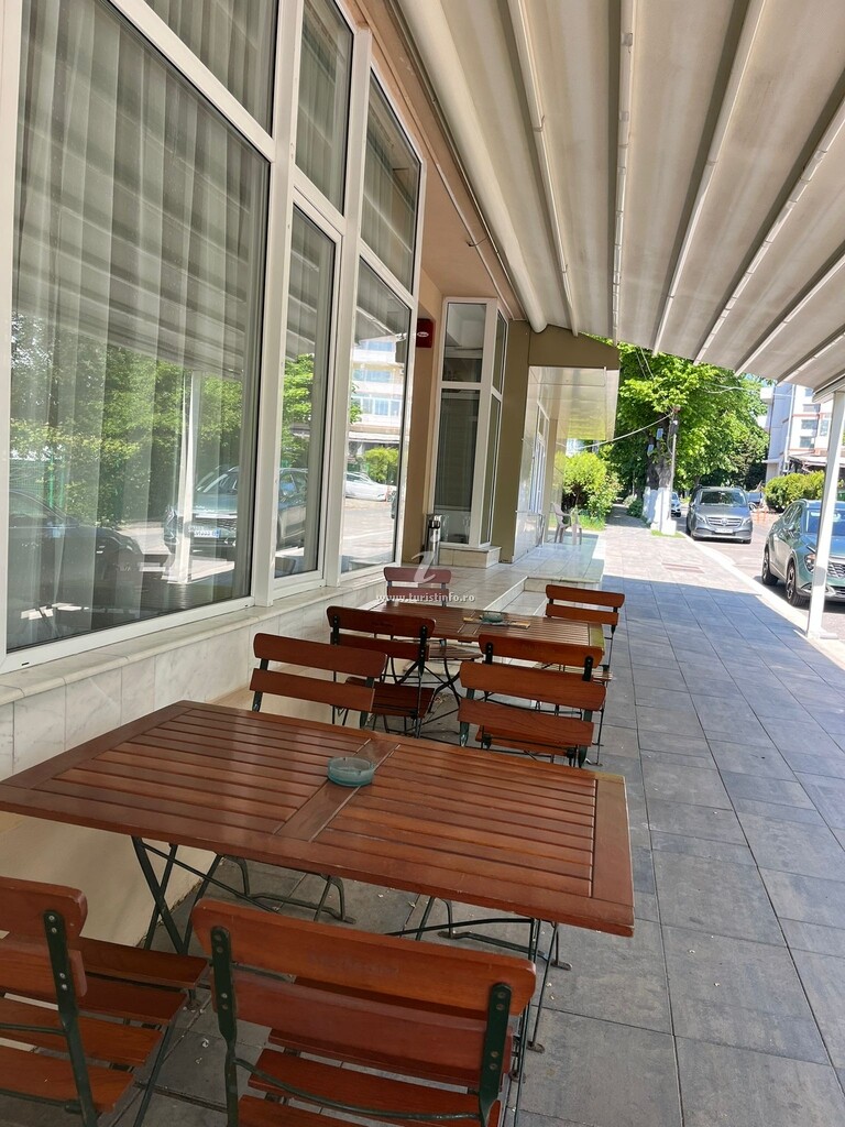 Hotel Sirius