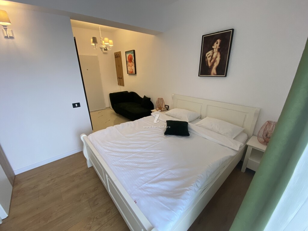 Apartamente Ten și Cosmo