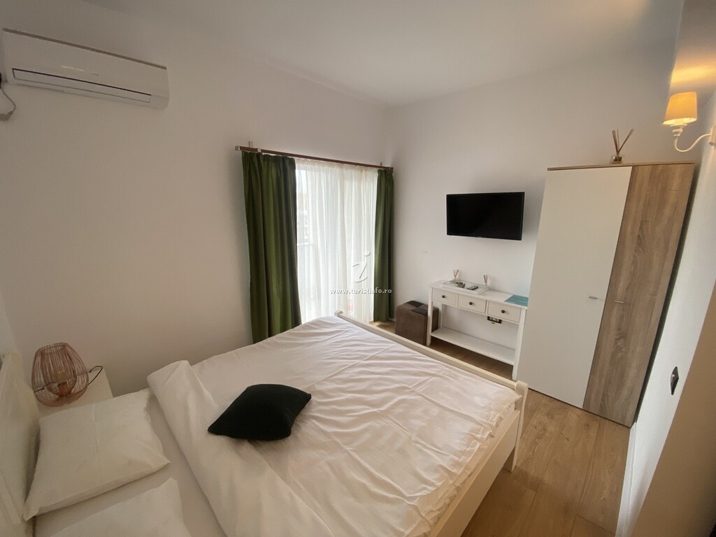 Apartamente Ten și Cosmo