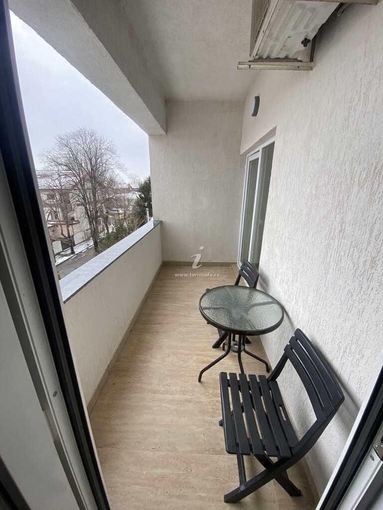 Apartamente Ten și Cosmo