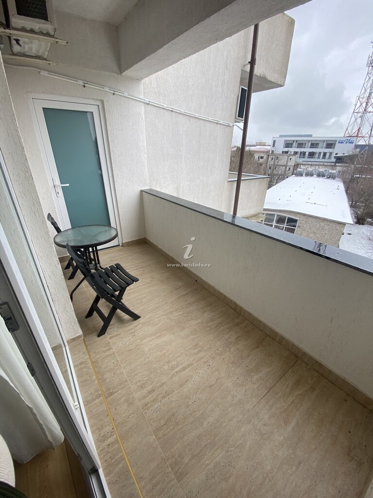 Apartamente Ten și Cosmo