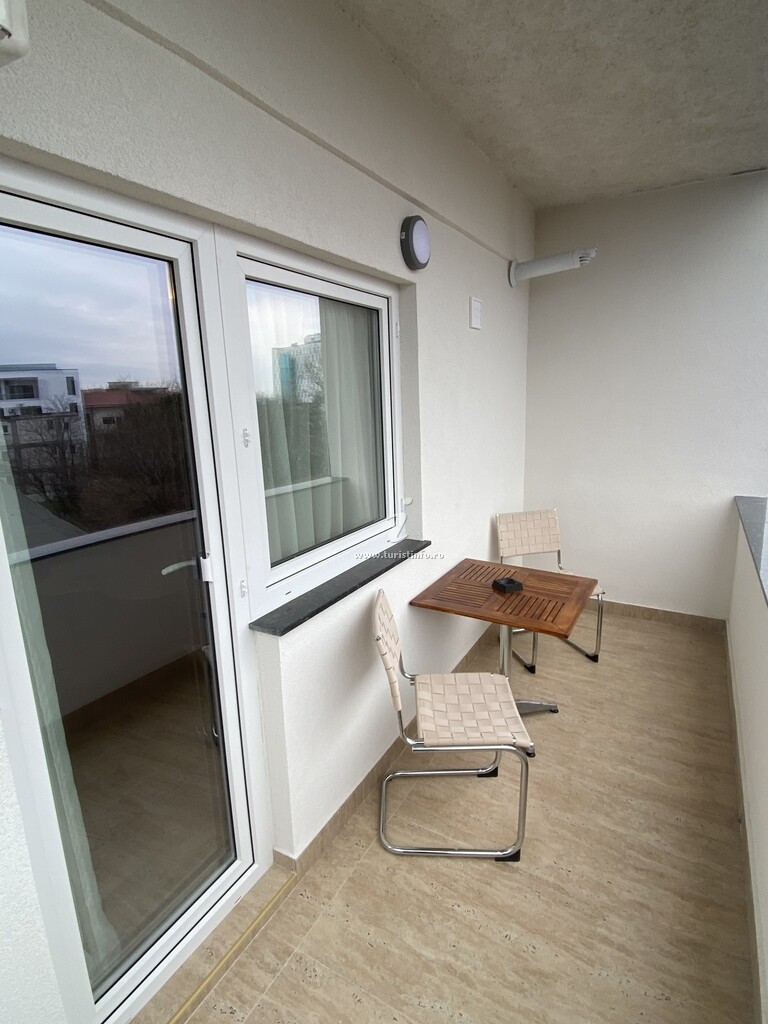 Apartamente Ten și Cosmo