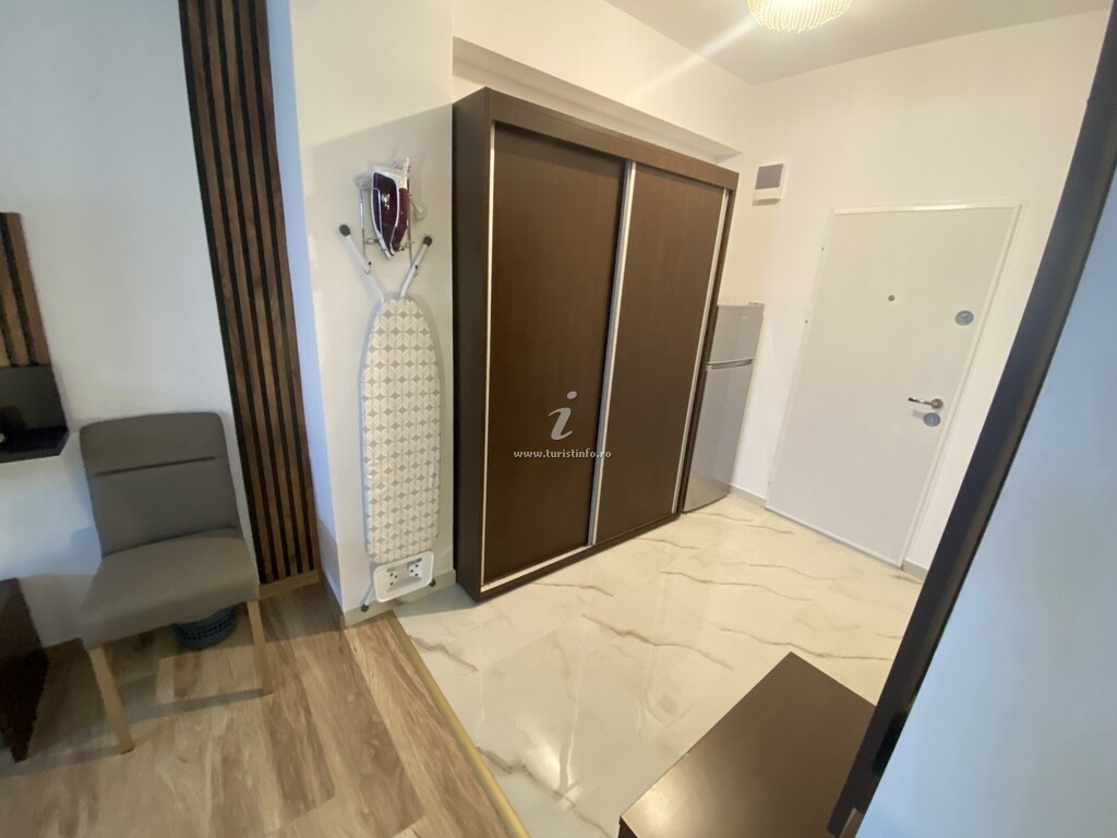 Apartamente Ten și Cosmo