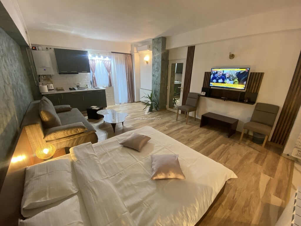 Apartamente Ten și Cosmo