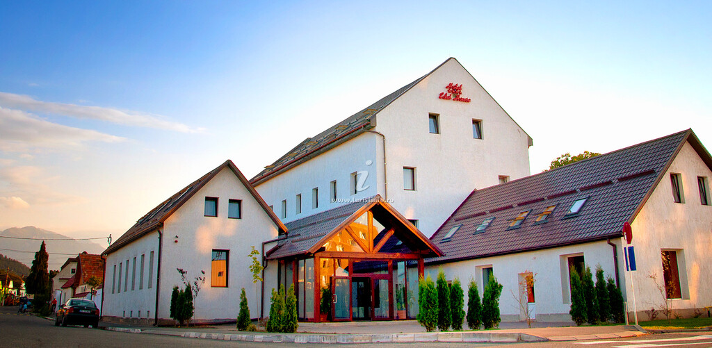 Hotel Edel House