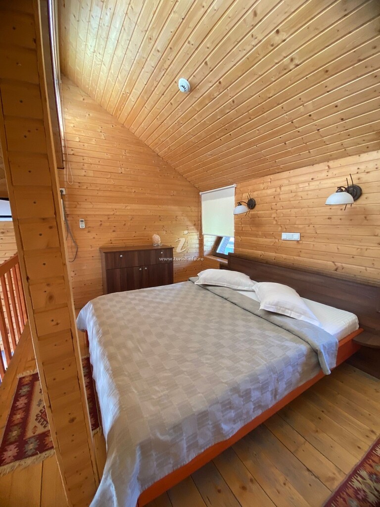 Bungalow-uri Egreta