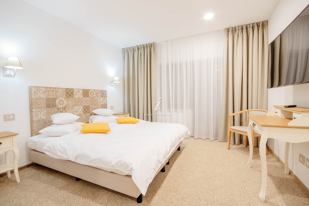 Pensiunea Vale Humor Residence