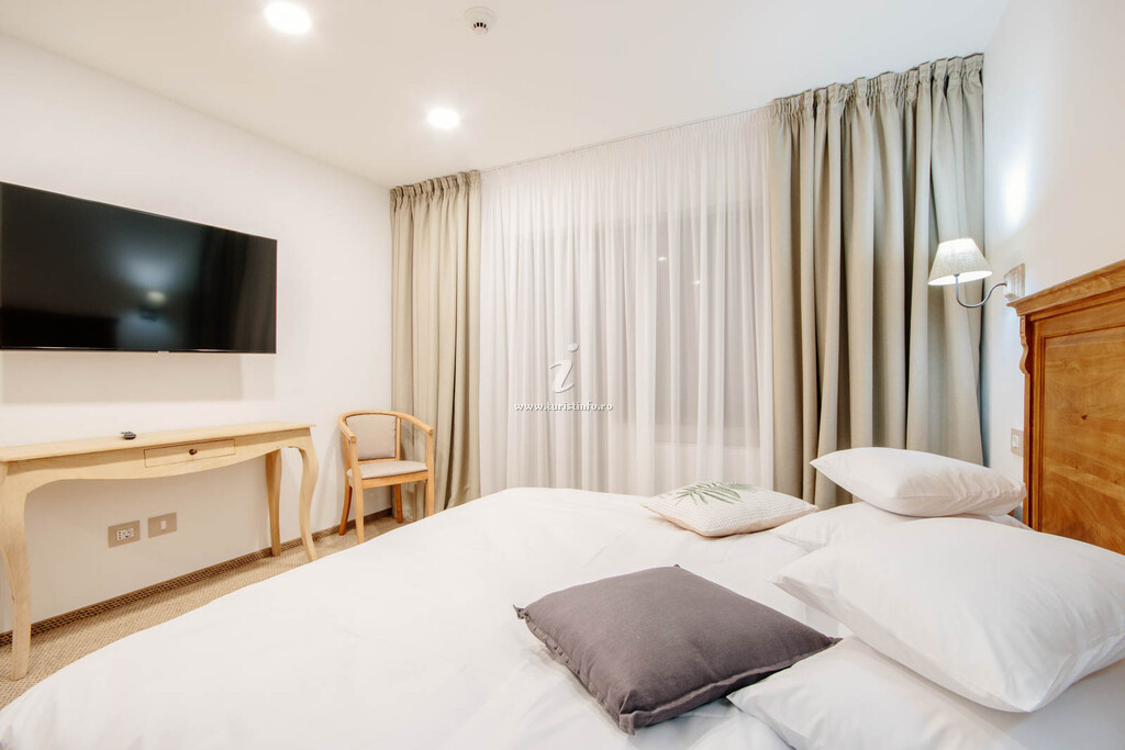 Pensiunea Vale Humor Residence
