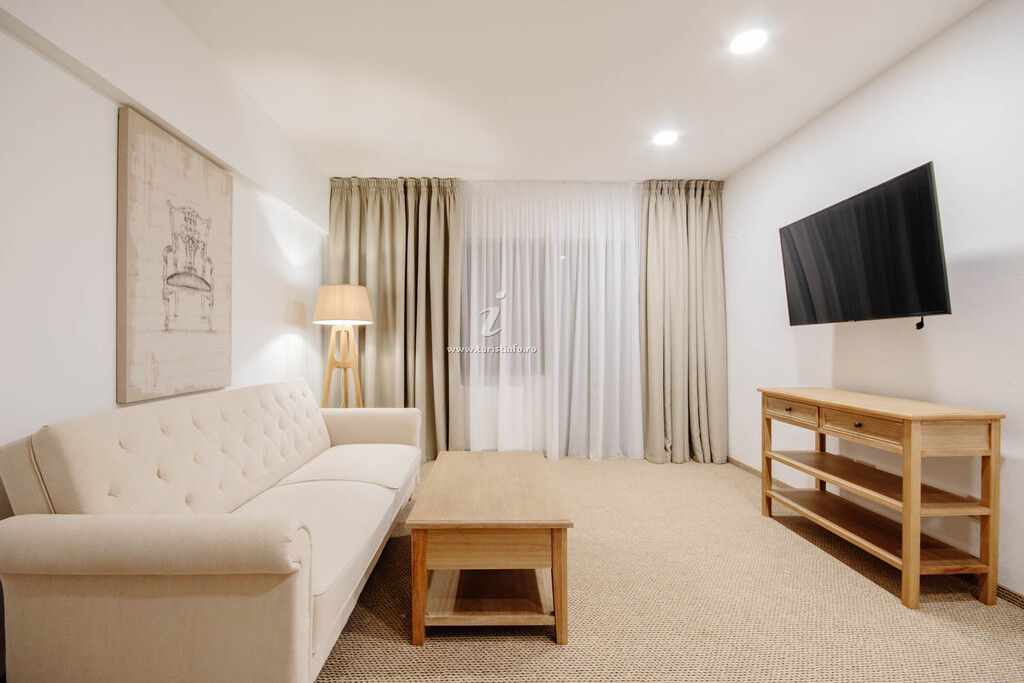 Pensiunea Vale Humor Residence