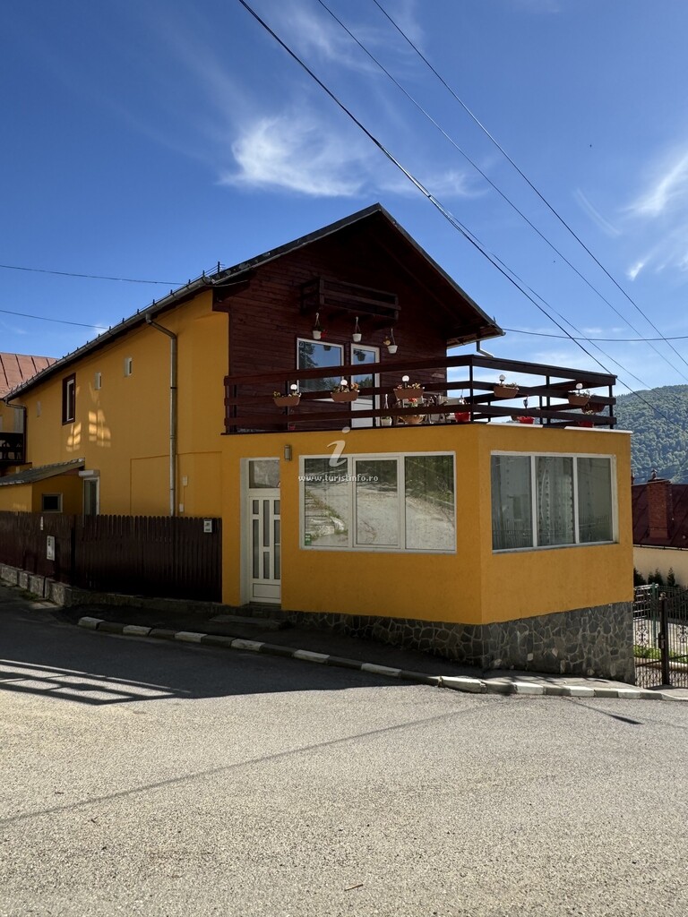 Camere de închiriat Gabi