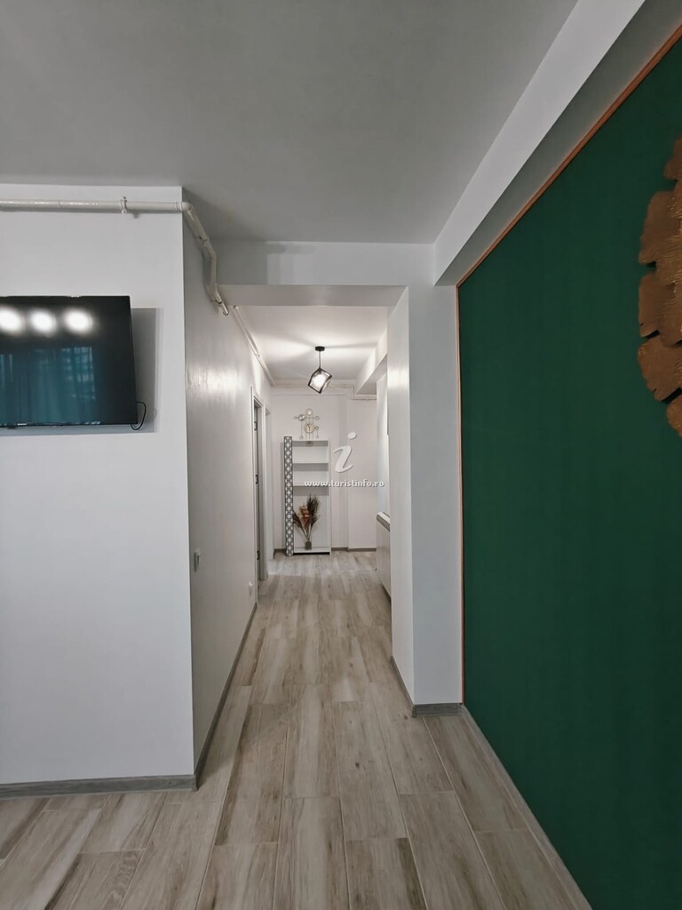 Studio V-lake