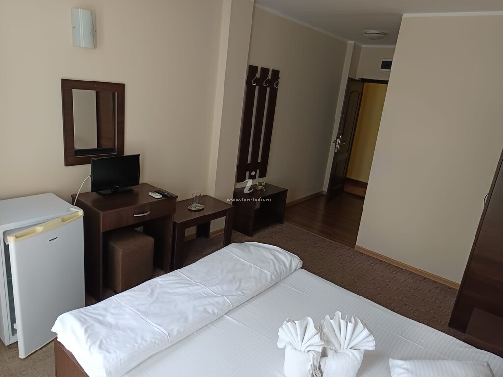 Camere de închiriat Vila Km 0