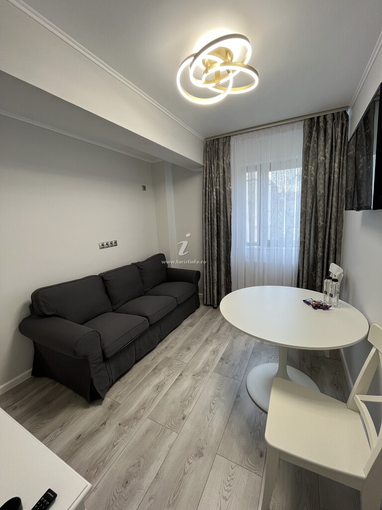 Glam Studios