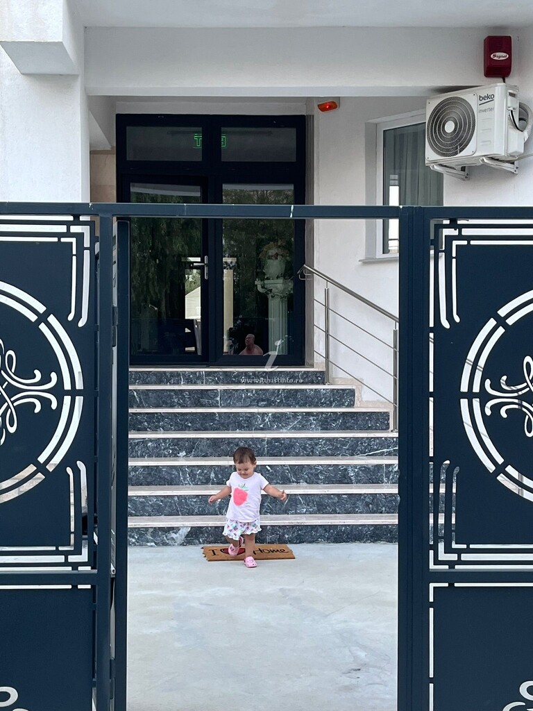 Vila Geh House