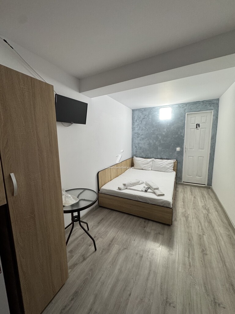 Camere de închiriat Casa Bella