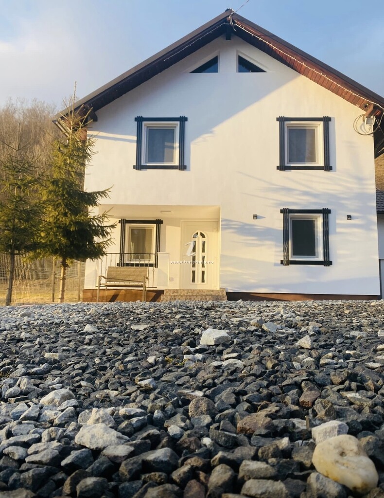 Casa Bradu