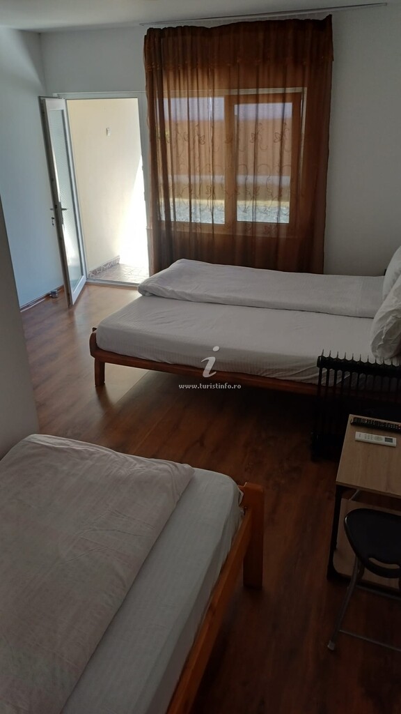 Camere de închiriat Casa Anda