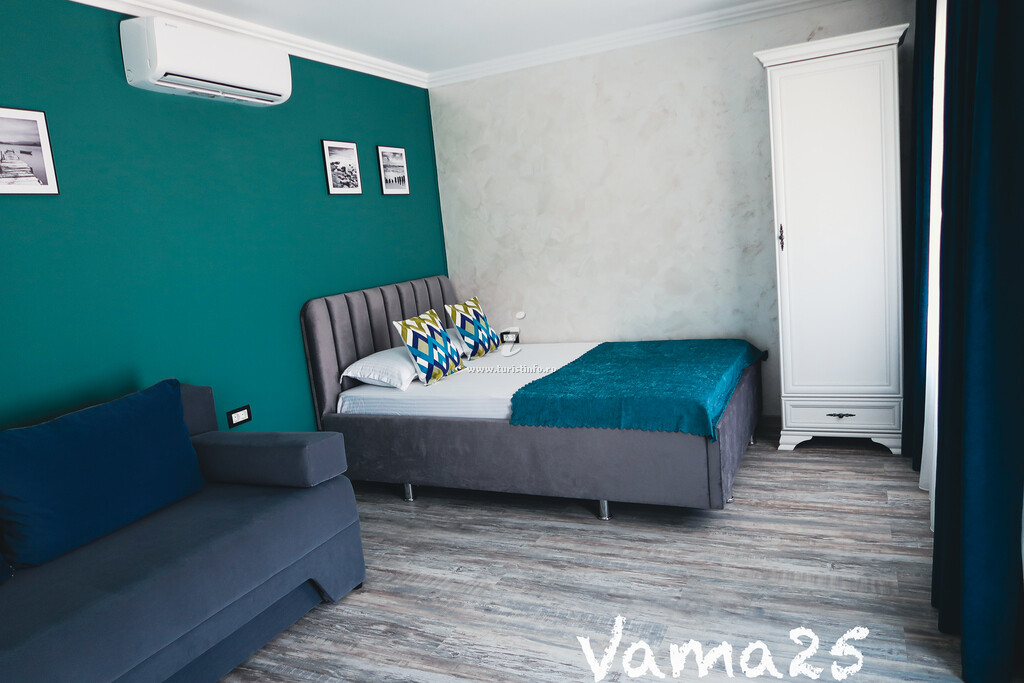 Camere de închiriat Vama 25
