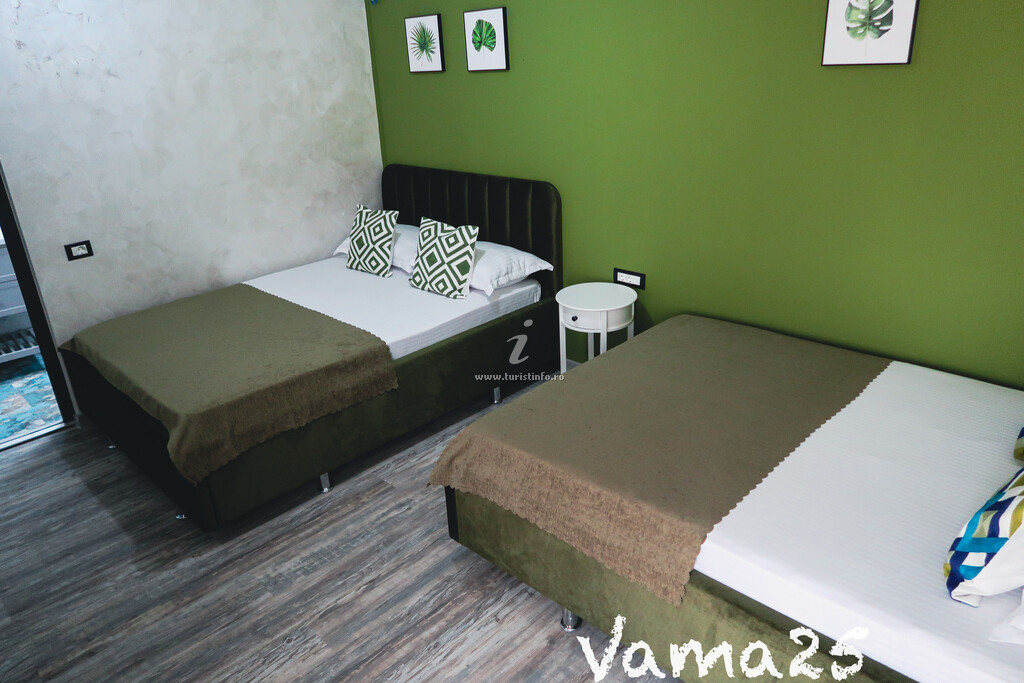 Camere de închiriat Vama 25