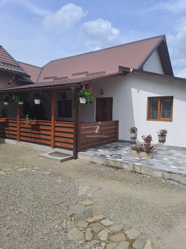 Căsuța de la Curte