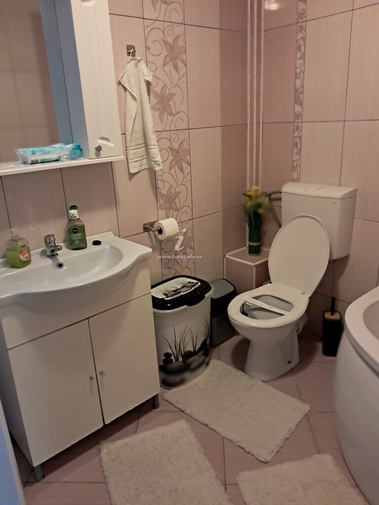 Căsuța Galbenă