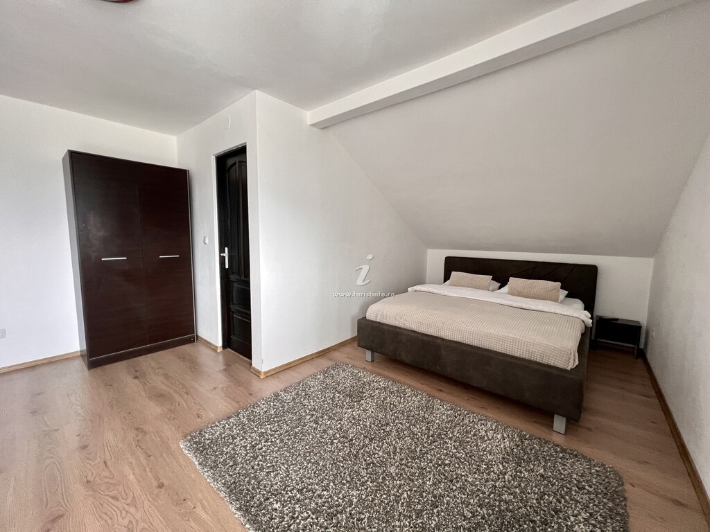 Pensiunea Casa Cențiu