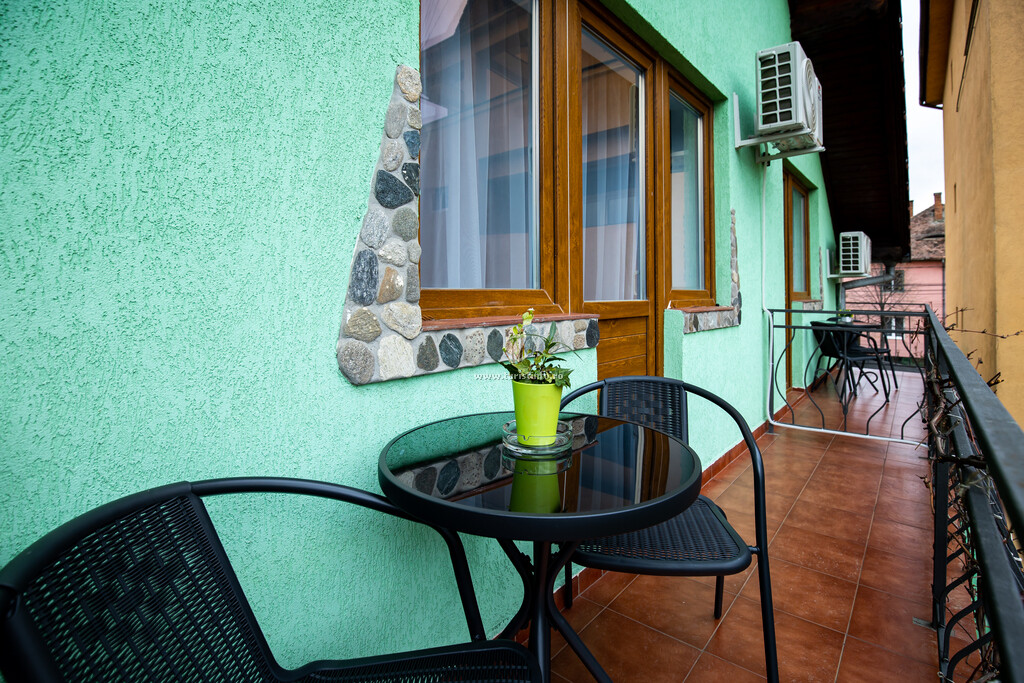 Camere de închiriat Green House Arini