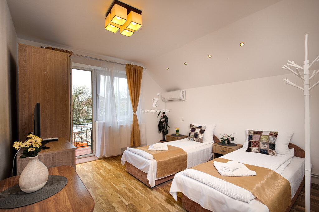 Camere de închiriat Green House Arini