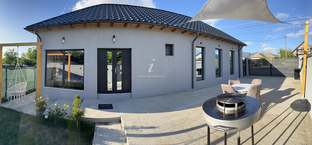 Casa de vacanță Alex`s Beach House