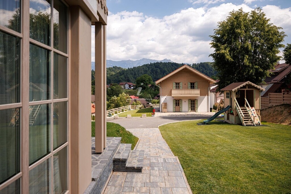 Casa de vacanță Berghaus Arina