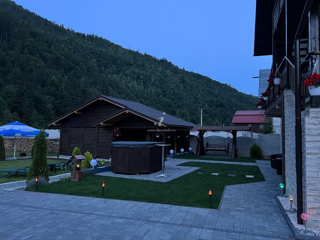 Pensiunea Cernat