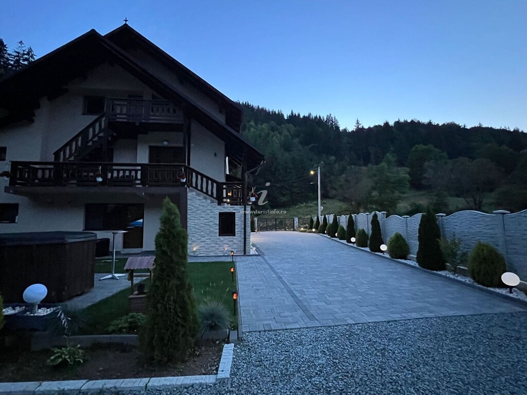 Pensiunea Cernat