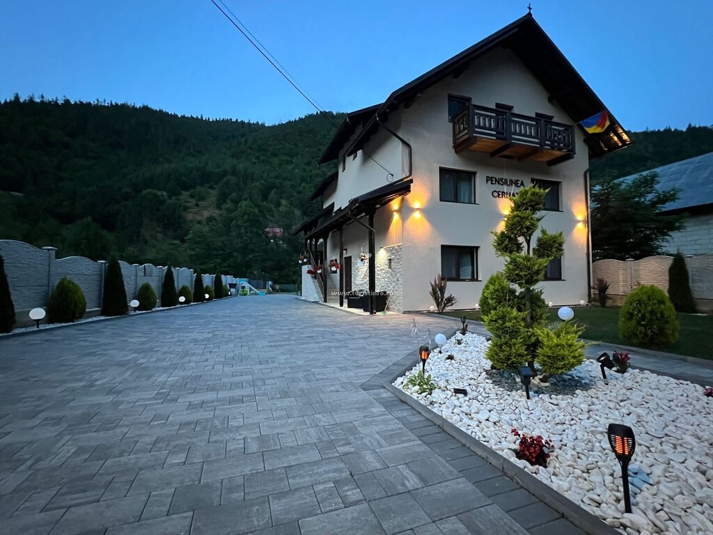 Pensiunea Cernat
