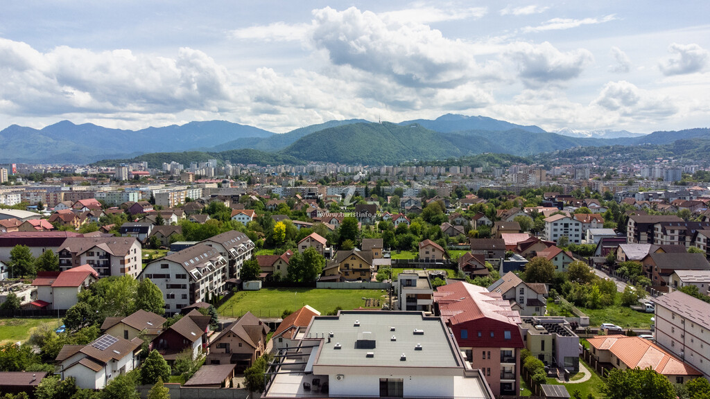 Tâmpaview Aparthotel