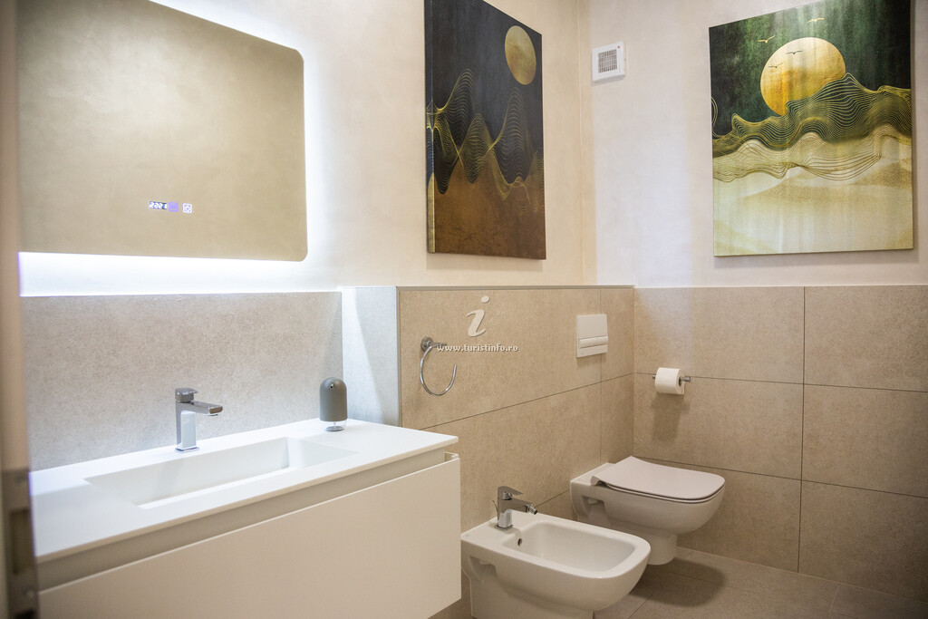 Tâmpaview Aparthotel